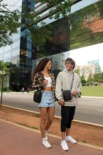 Boxy Sling - Unisex torbica preko ramena - Slika 10