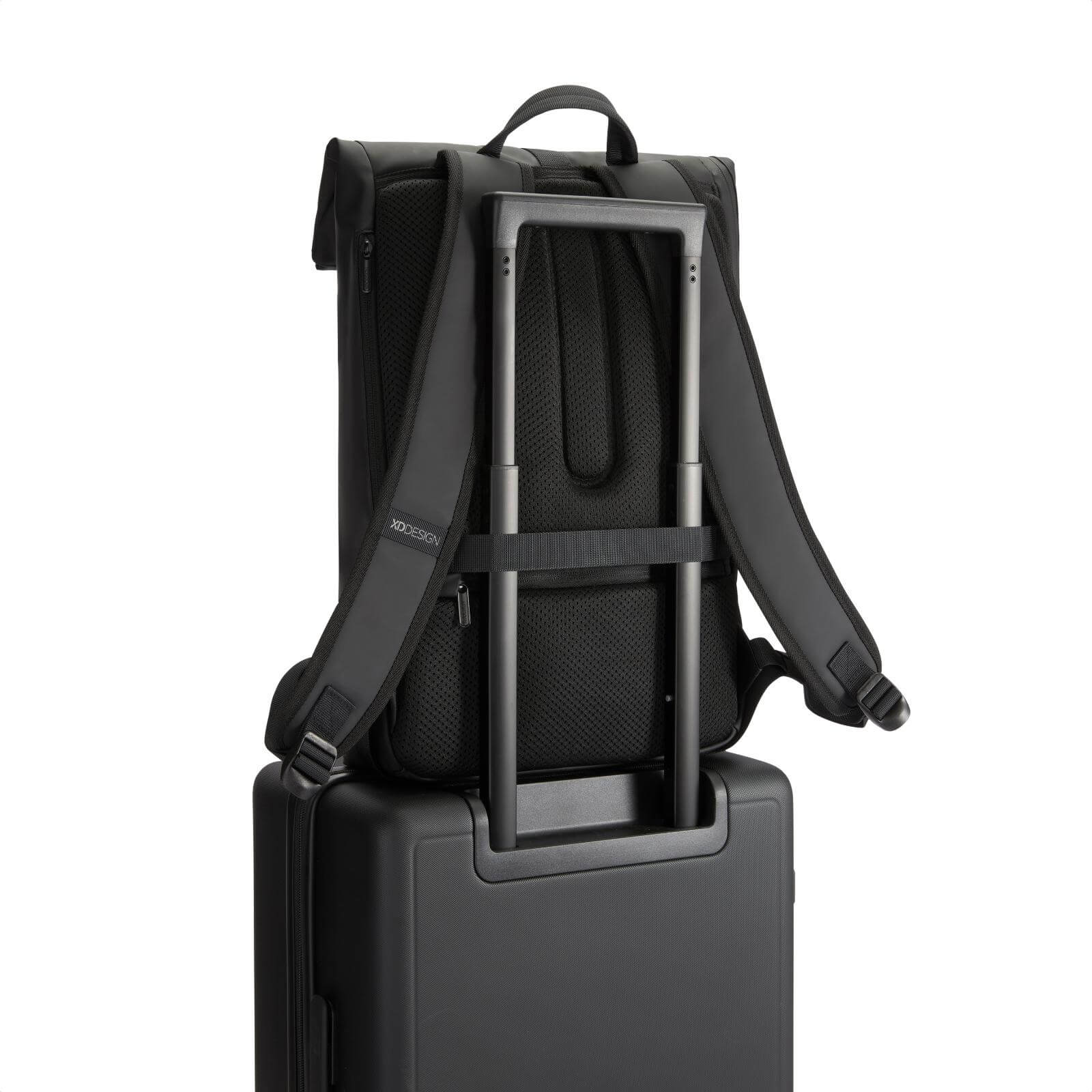 17 torba crna xd design urban water resistant flap top